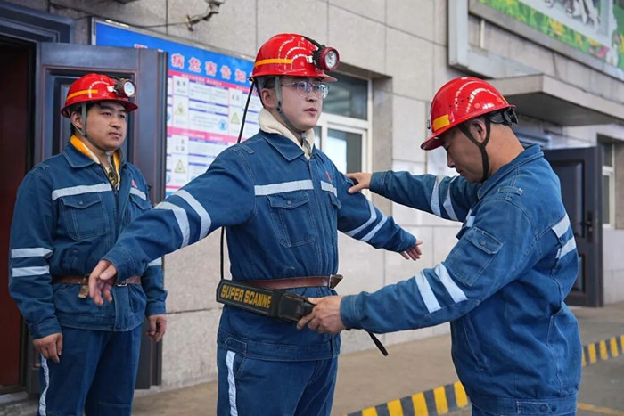 1765586348171864.jpeg 11_副本.jpg