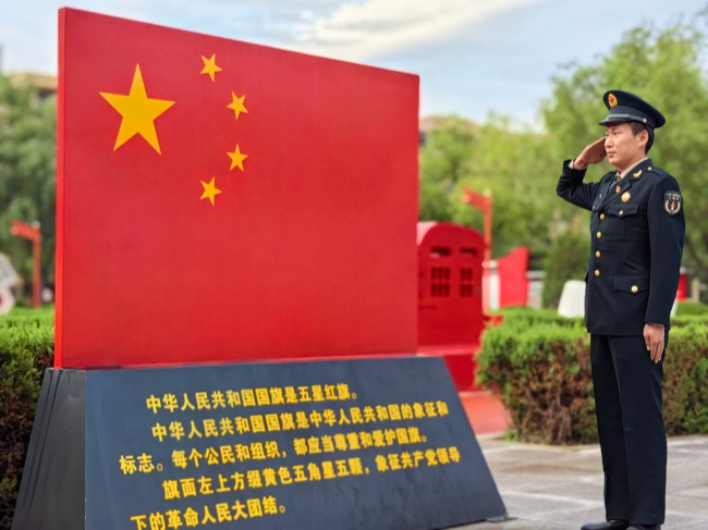 1792393998820019.png 张欢.png